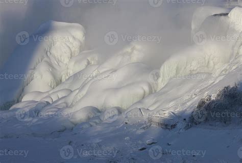 Winter Niagara Falls 5437291 Stock Photo at Vecteezy