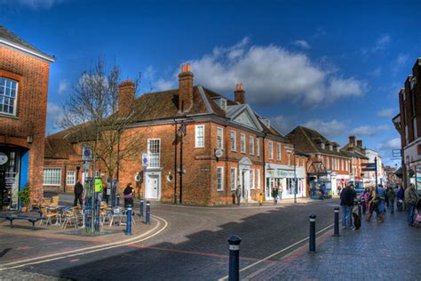 Alton High Street © HackBitz :: Geograph Britain and Ireland