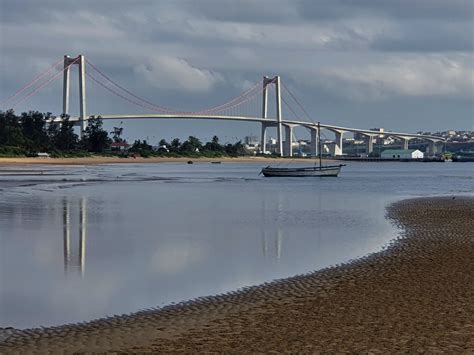 The bridge that killed the fabled journey to Catembe and Ponte mercado