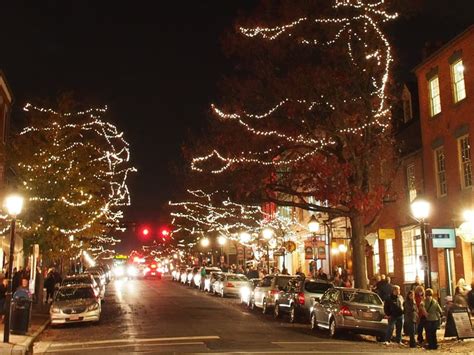 Old Town Alexandria Christmas Tree Lighting | Mu-43