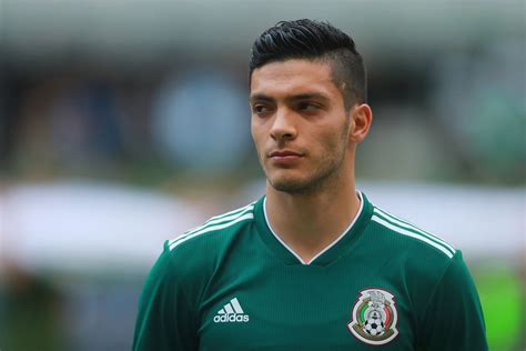 Raul Jimenez / Raul Jimenez Wolves signing: Mexico international is a € ... : Raul's birth ...