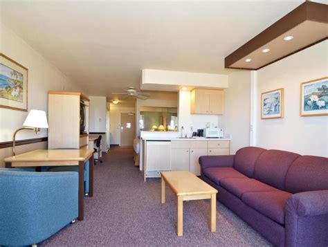 Best Western Lighthouse Suites Inn - Ocean Shores WA | AAA.com