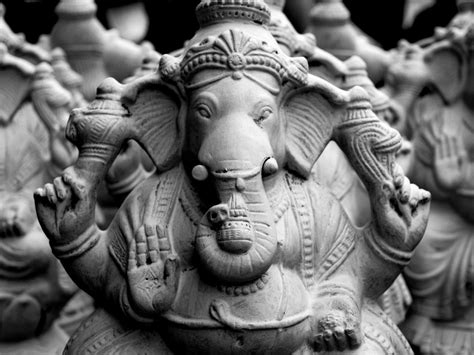 Clay Ganesh idols Wallpapers | HD Wallpapers | ID #19187