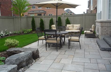 back yard patio Mondrian slab , natural stone steps, armor rocks, garden | Stone patio designs ...