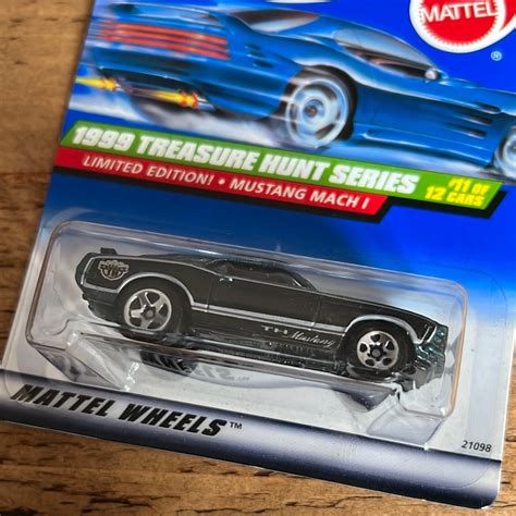 Hot Wheels Treasure Hunt Ford Mustang Mach I – Bran’s Diecast