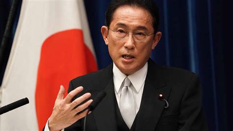 New Japan Prime Minister Inherits Troubled Economy