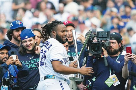 Vladimir Guerrero joins Vladimir Sr. as first father-son Home Run Derby ...