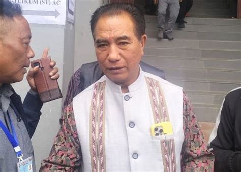 Lalduhoma takes as Chief Minister of Mizoram - OrissaPOST