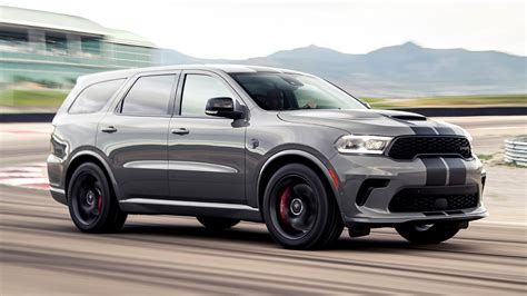 2021 Dodge Durango SRT Hellcat SUV Tows 8,700 Pounds and Runs 11.5