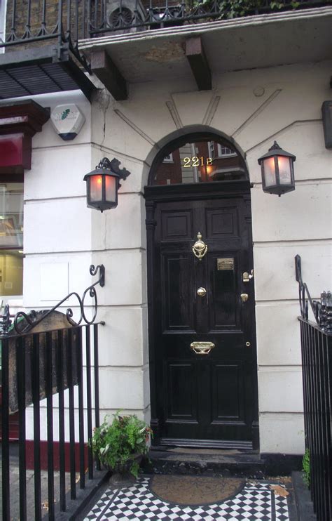 221b Bakerstreet front door by FlameAlchemy12 on DeviantArt