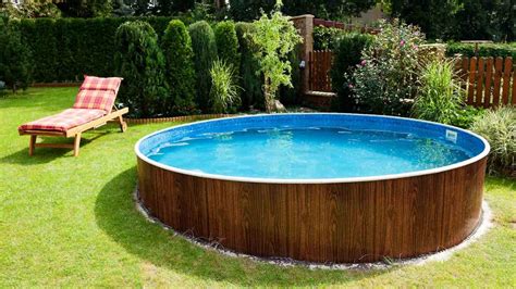 Above Ground Pools: Sizes, Types, and Pros & Cons