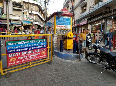 Mussoorie Mall Road residents reel under arbitrary entry/exit protocol | Garhwal Post