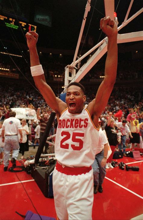 Former Rocket Robert Horry fights heckler at son's basketball game