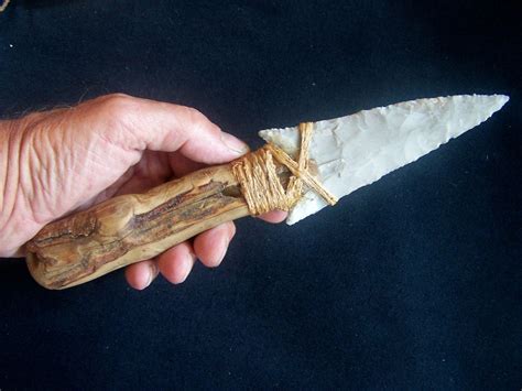 Stone Age Knife Replication Flint Knapping Art/ Custom Knife