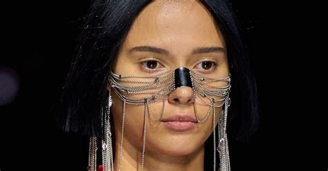 The 6 jewelry trends of Spring/Summer 2023 Fashion Week - The Limited Times