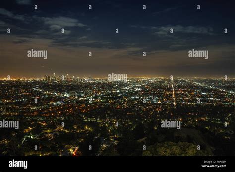 Hollywood hills night hi-res stock photography and images - Alamy