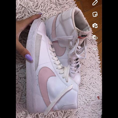 high top pink nike blazers 🌸 only worn once 🌸 can... - Depop