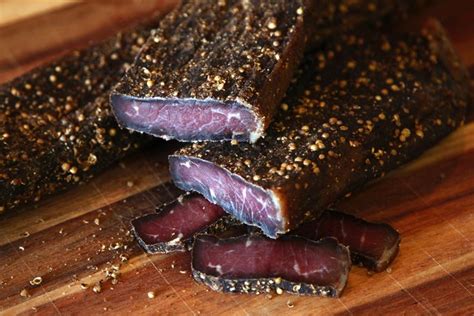 THE BASIC BILTONG RECIPE - The Boer & Butcher | Beef jerky recipes ...