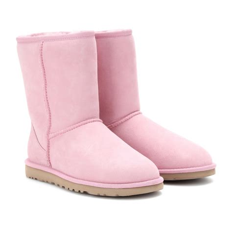 Ugg Classic Short Boots in Pink | Lyst