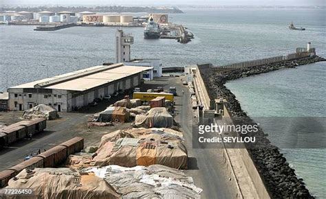 16 Autonomous Port Of Dakar Stock Photos, High-Res Pictures, and Images ...