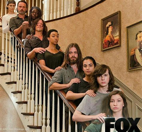 (Spoilers) New photo of The Walking Dead cast : thewalkingdead