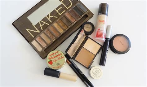 SARAH HAWKINSON: my everyday makeup products