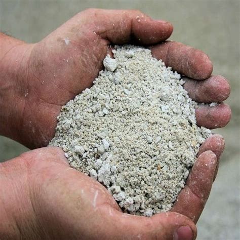 Limestone Powder, Packaging Size: 25 Kg 50 Kg, 250 Kg, Rs 3500 /ton | ID: 18470224830