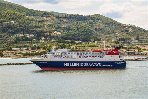 Ferries from Athens to Mykonos (and return)[Updated 2019] | LooknWalk Greece