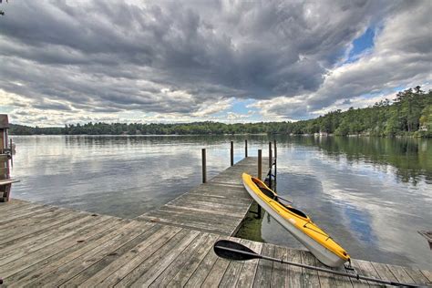 Lake Winnipesaukee Cottage w/ Kayaks & Dock! Has Cable/satellite TV and ...