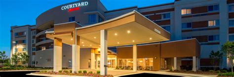 Hotels in Columbus MS – Courtyard Columbus Hotel