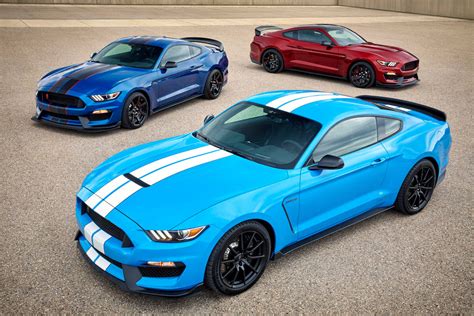 New pictures of the 2017 Ford Shelby GT350 Mustang