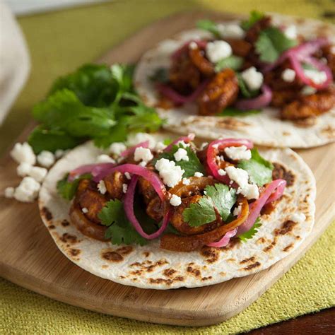 CHICKEN MOLE TACOS | Conagra Foodservice