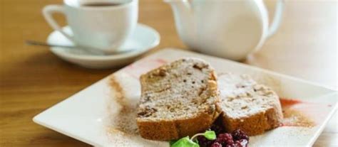 Summer Pudding Loaf | Summer pudding, Recipes, Pudding