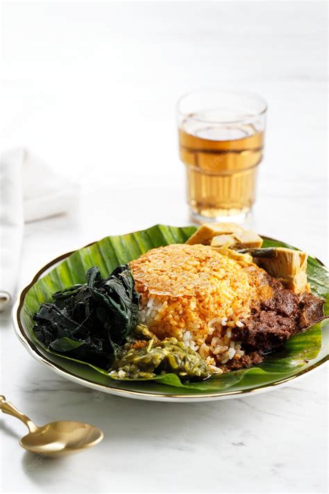 Premium Photo | Rendang padang spicy beef stew from padang indonesia ...