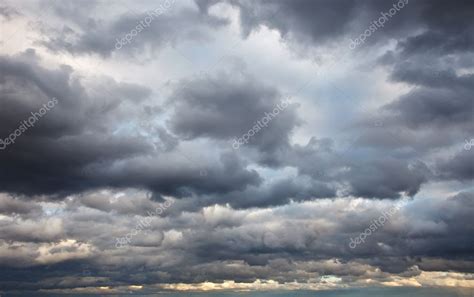 Stormy sky — Stock Photo © sborisov #6365906