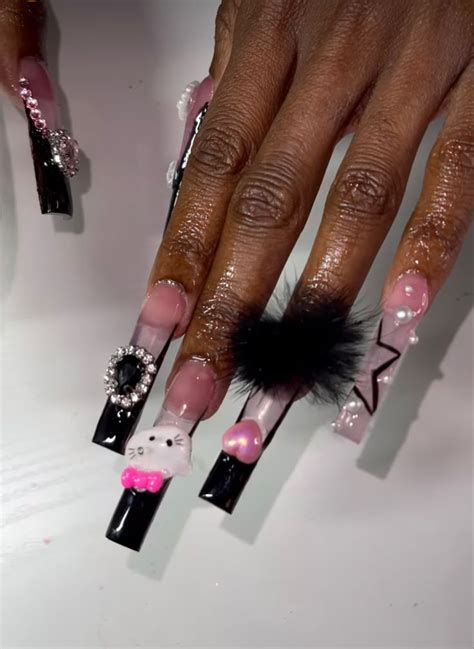 hello kitty nails | black french tips in 2022 | Hello kitty nails, Cat nails, Nails