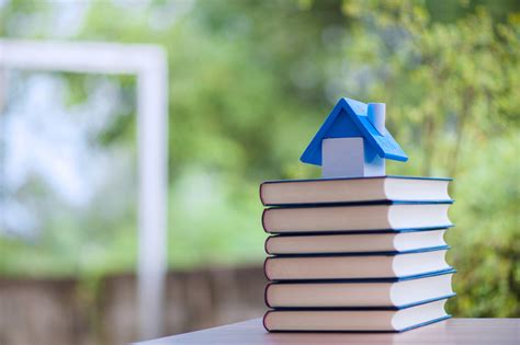 Best Books for Real Estate Agents