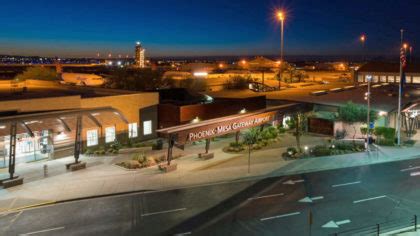 Passengers flocking to Phoenix-Mesa Gateway Airport