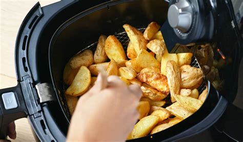 Parchment Paper In Air Fryer? - Best Air Fryer Liners - Foods Guy
