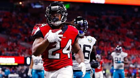 New Orleans Saints reach one-year deal with RB Devonta Freeman - ESPN