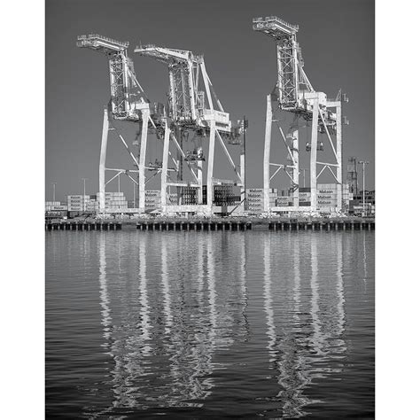 Loading Cranes 10 Port of Oakland: A Black and White - Etsy