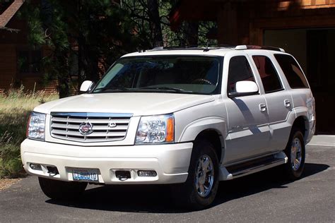 Used Cadillac Escalade Second Generation