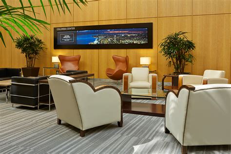 Corporate lobby displays at Columbia Center for Beacon Capital Partners ...