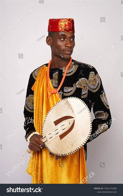 623 Nigerian Traditional Attire Images, Stock Photos, 3D objects ...