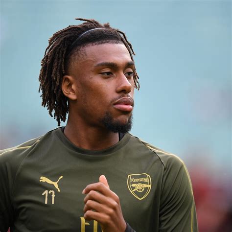 Alex Iwobi Completes Everton Transfer from Arsenal on Deadline Day ...