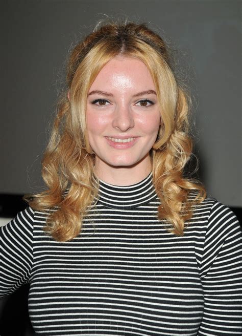 Dakota Blue Richards Latest Photos - CelebMafia