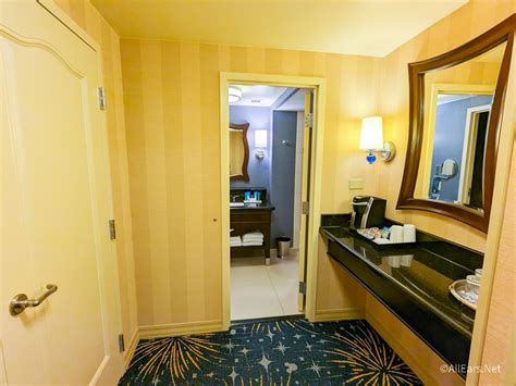 2023 Disneyland Hotel Room Tour-120 - AllEars.Net