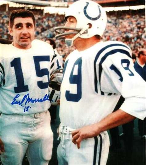 Autographed EARL MORRALL Baltimore Colts photo - Main Line Autographs