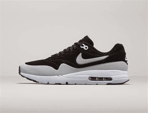 Swag Craze: Introducing the Nike Air Max 1 Ultra Moire - Ultra Light and Ultra Comfortable