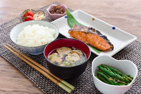 6 Healthy Japanese Food Habits that Help You Stay Slim - Indoindians.com